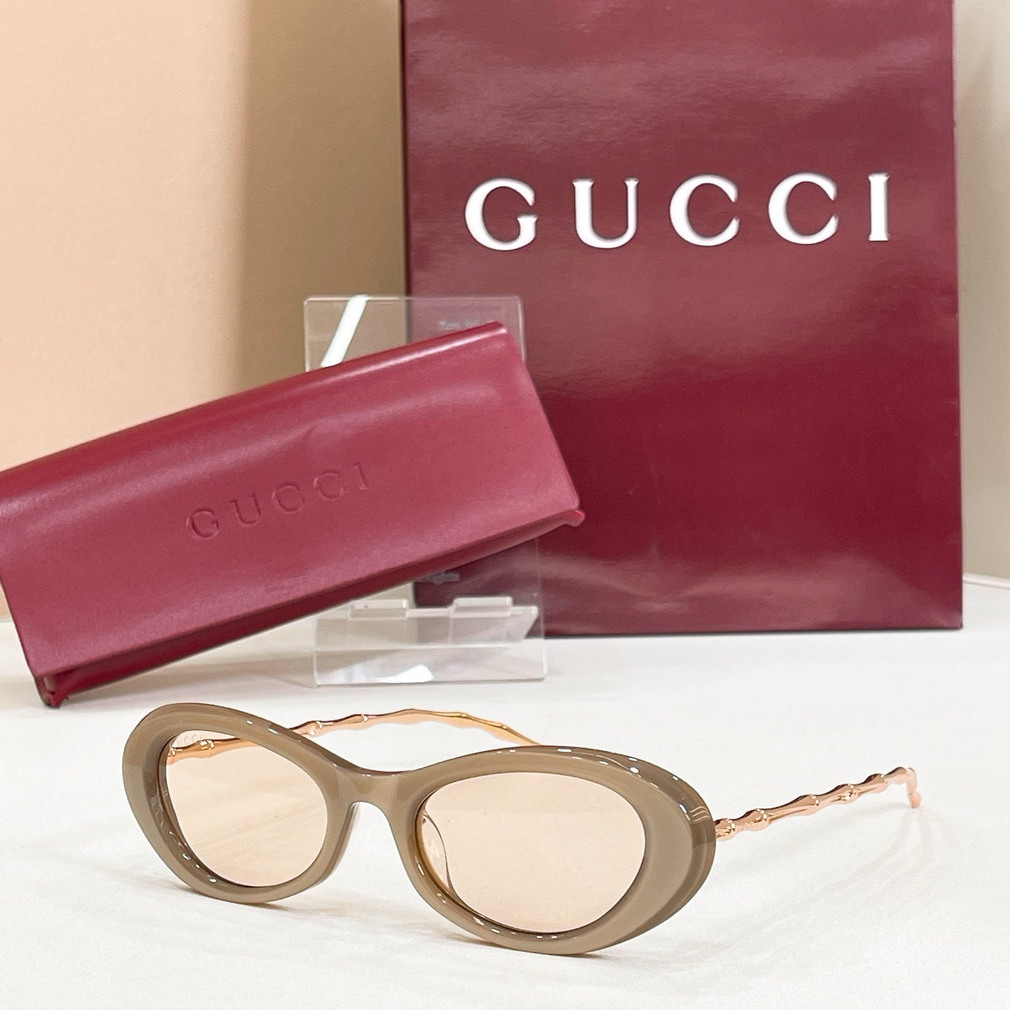 GUCCI Sunglasses-GG2381S