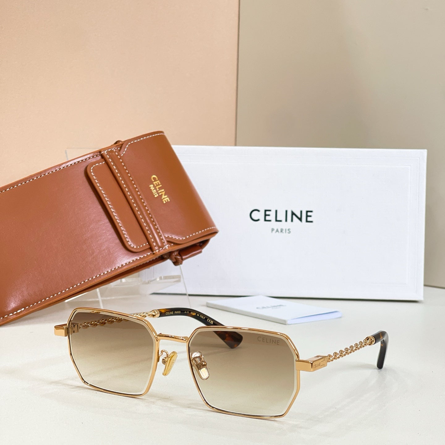 CELINE Sunglasses-CL42127U