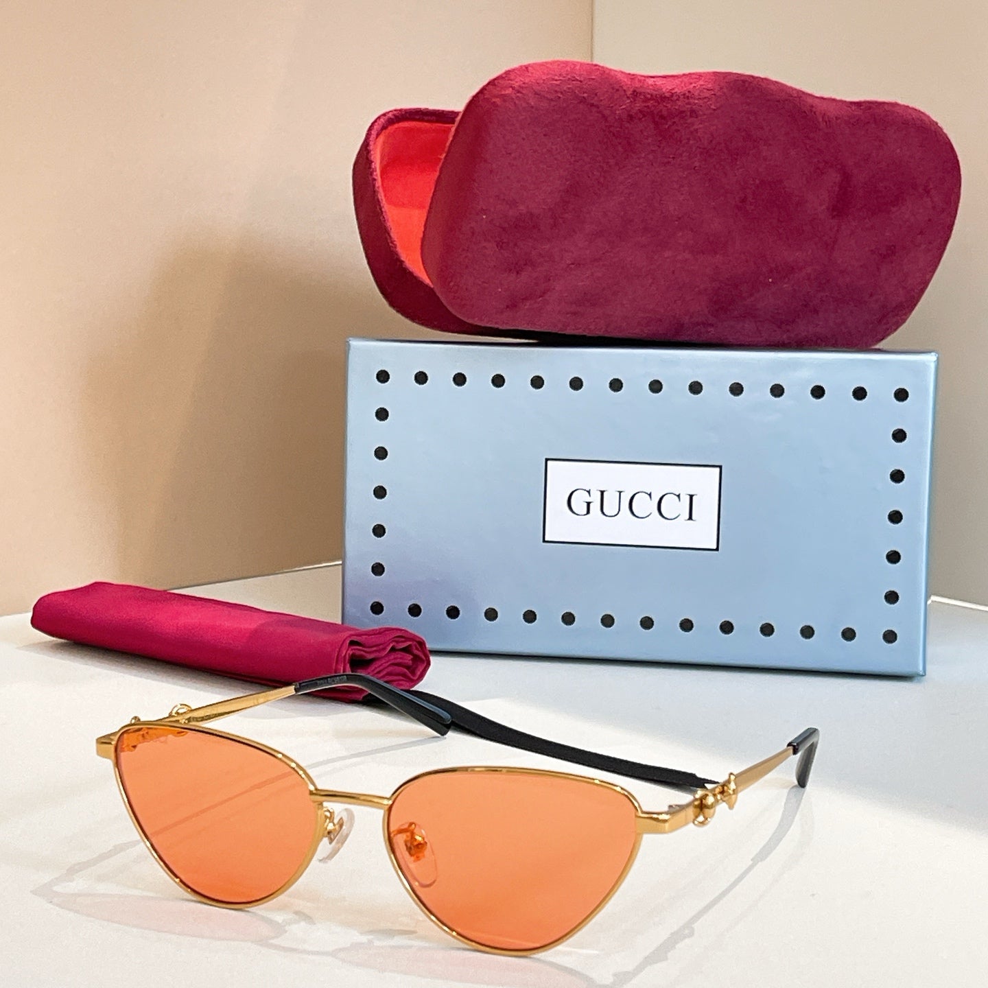 GUCCI Sunglasses-GG2054O