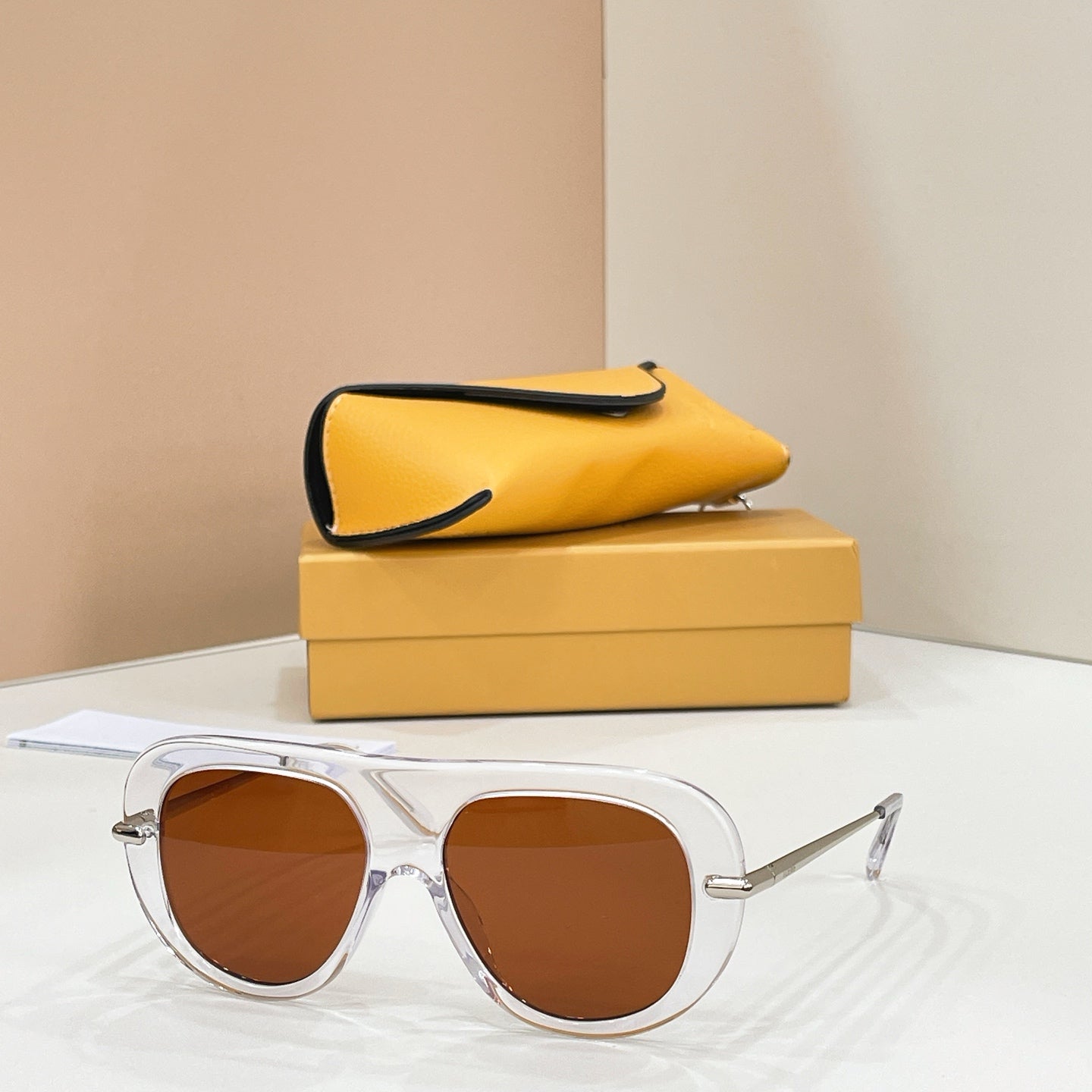 LOEWE Sunglasses-LW40186U