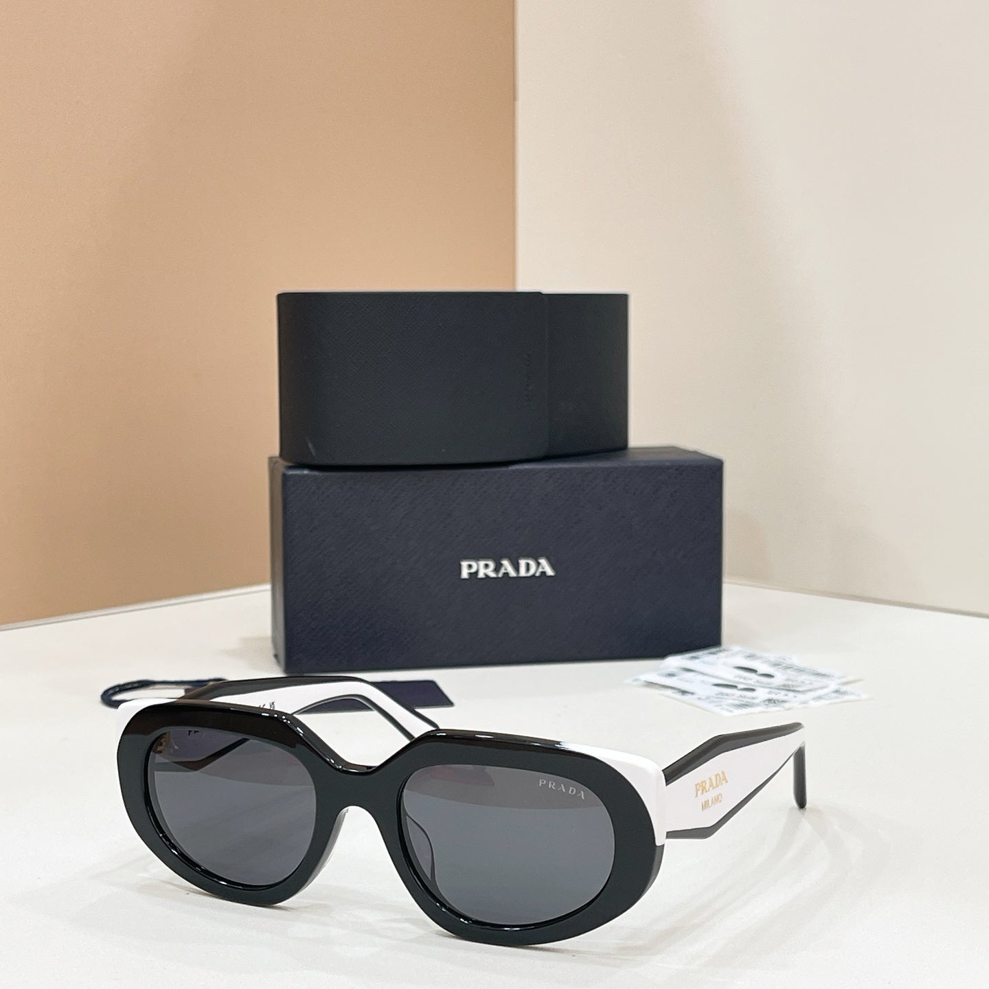 PRADA Sunglasses-SPR D02