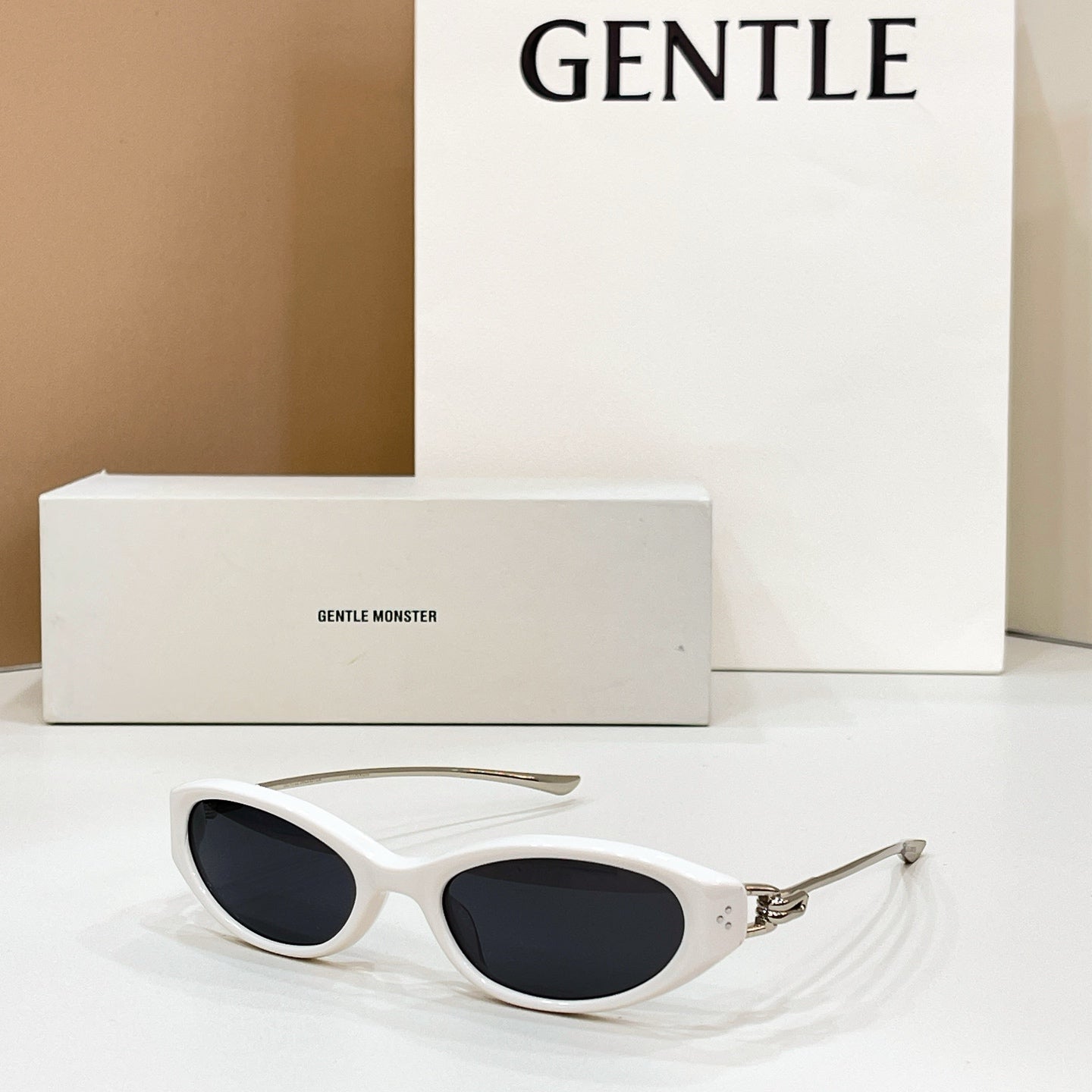 GENTLE MONSTER Sunglasses-CREPE