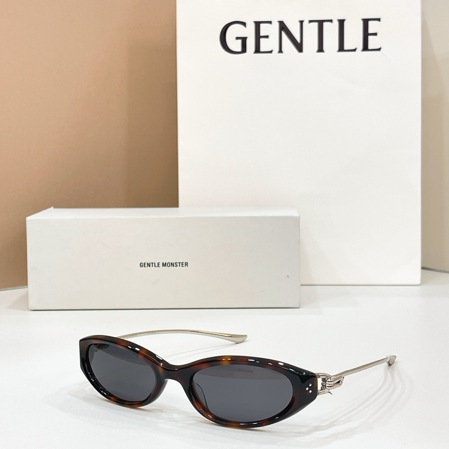 GENTLE MONSTER Sunglasses-CREPE