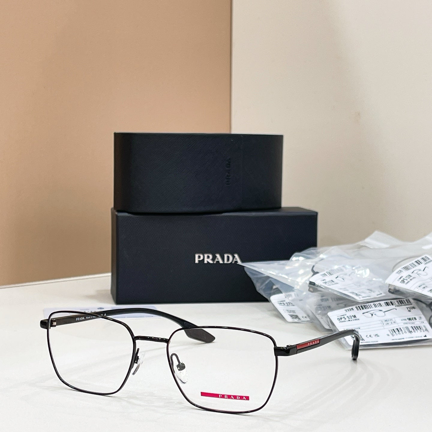 PRADA Sunglasses-VPS 52M