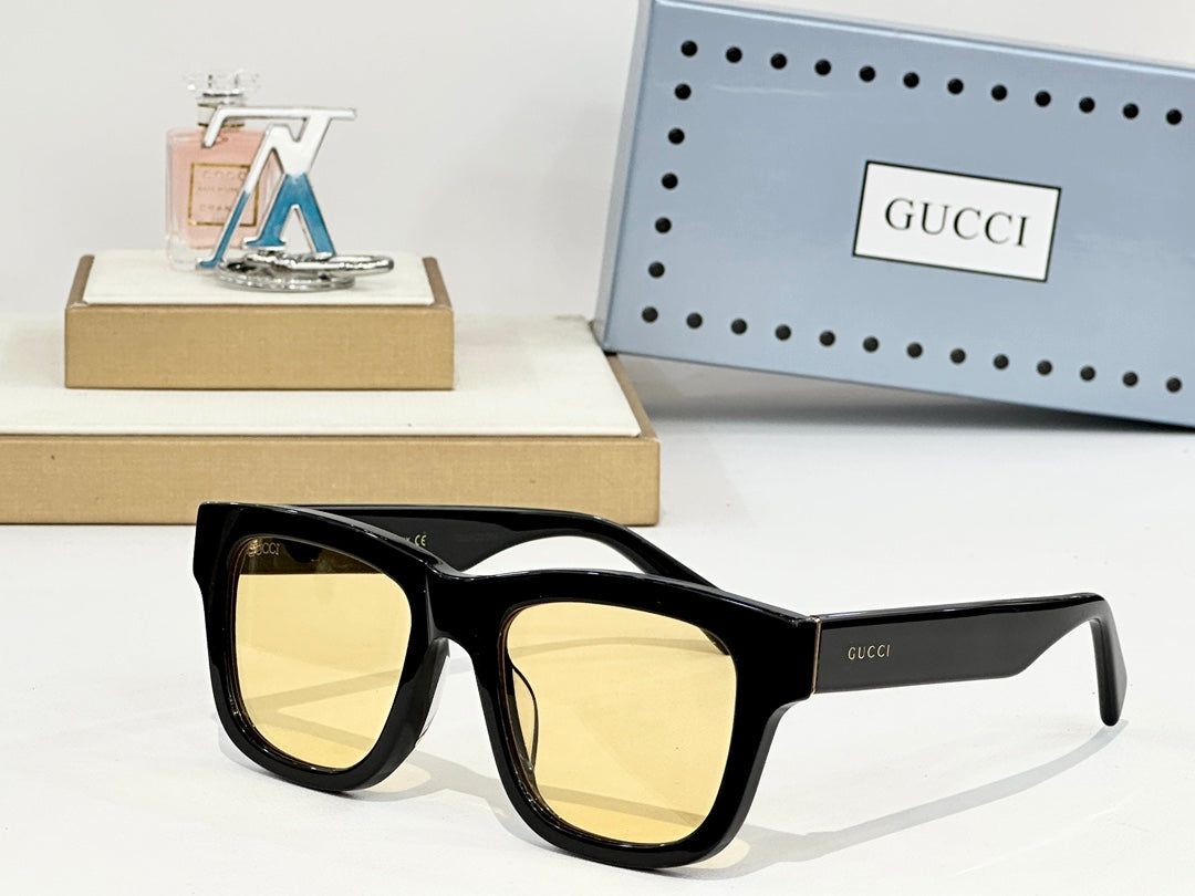 GUCCI Sunglasses-GG1135S