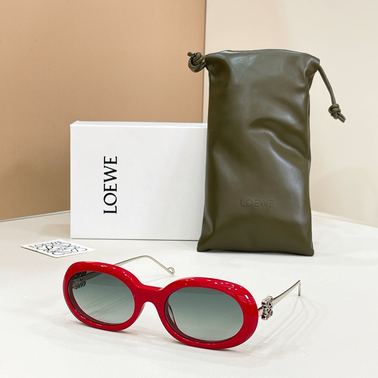 LOEWE Sunglasses-LW521U