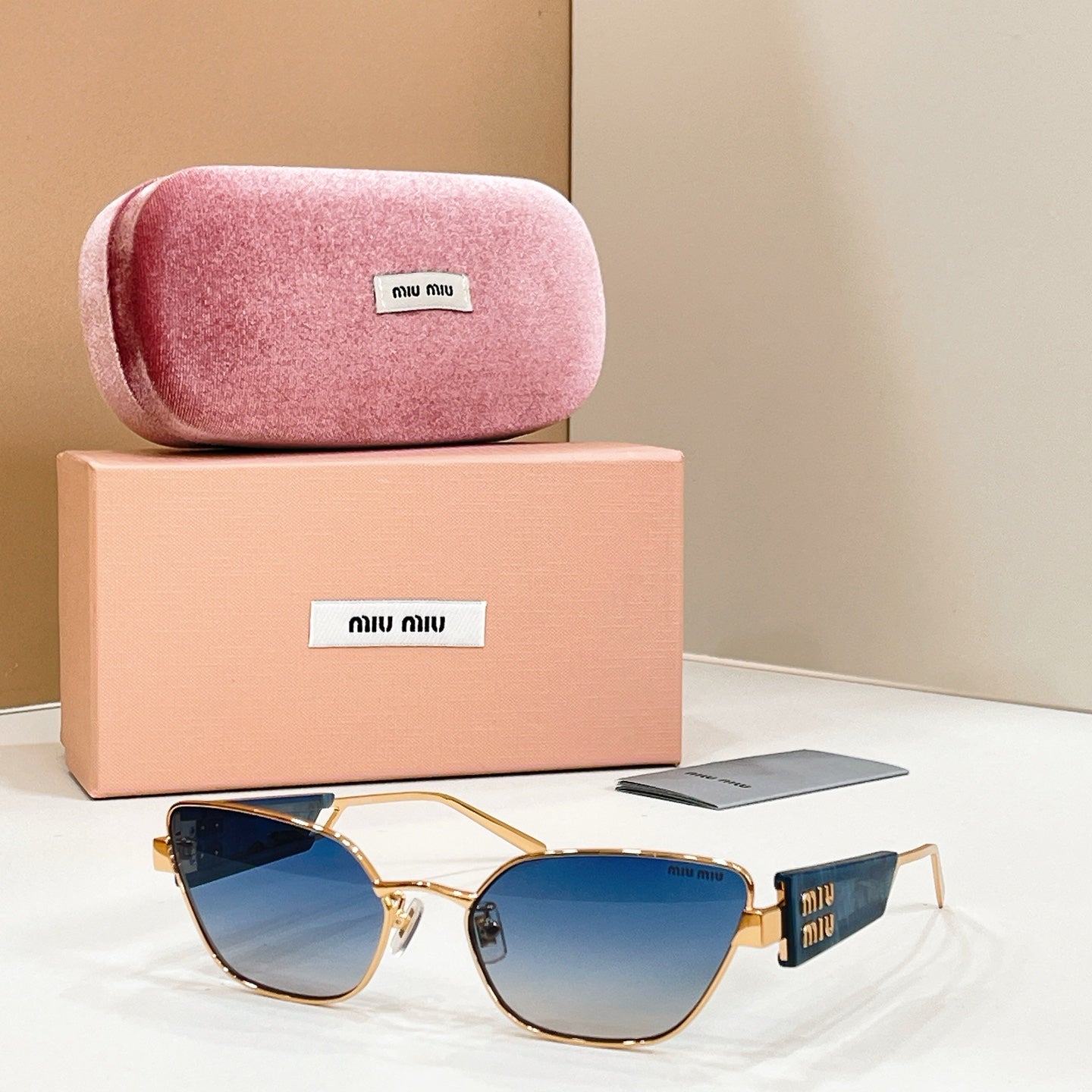 MiuMiu Sunglasses-SMU 65WS