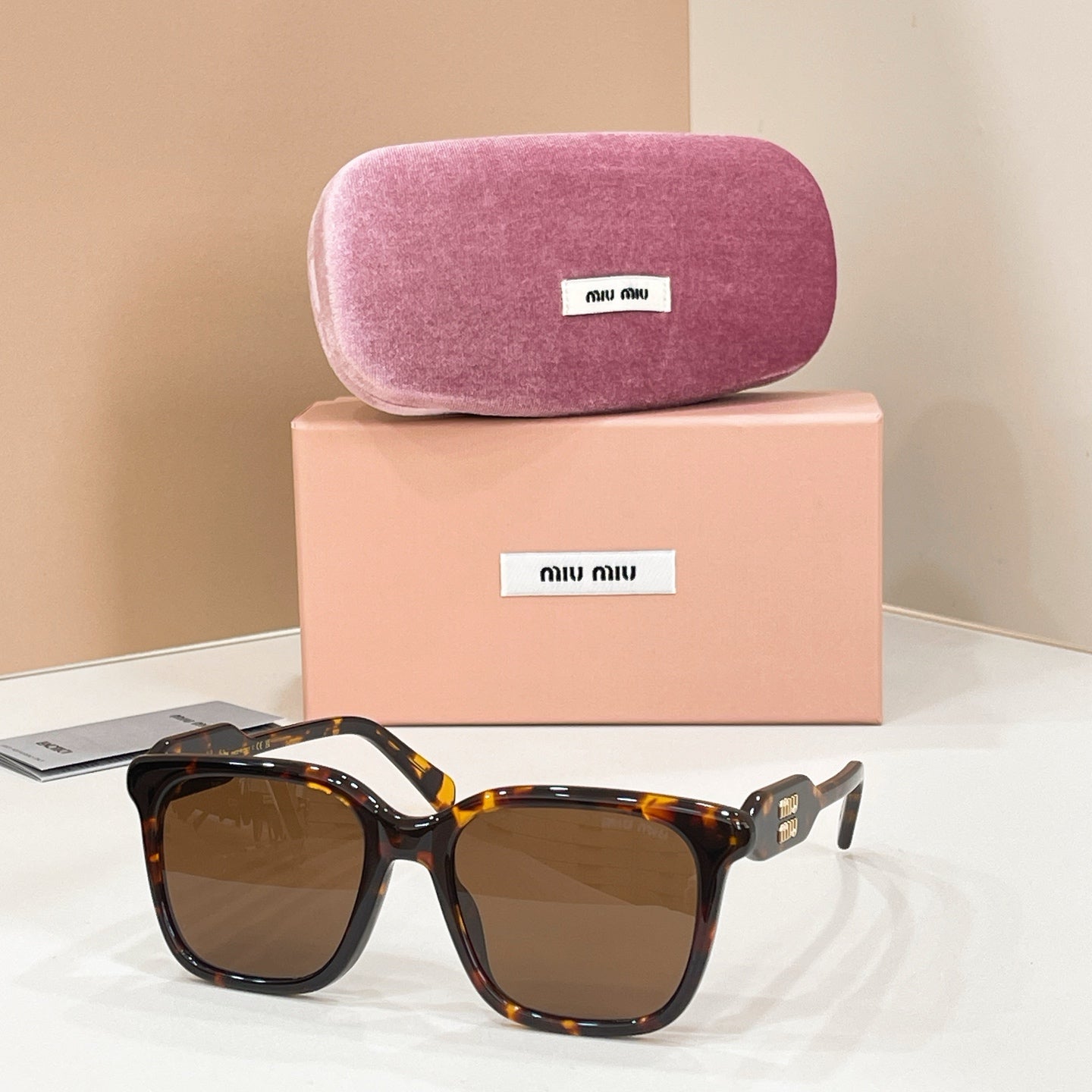 MIUMIU Sunglasses-VMU 02Z