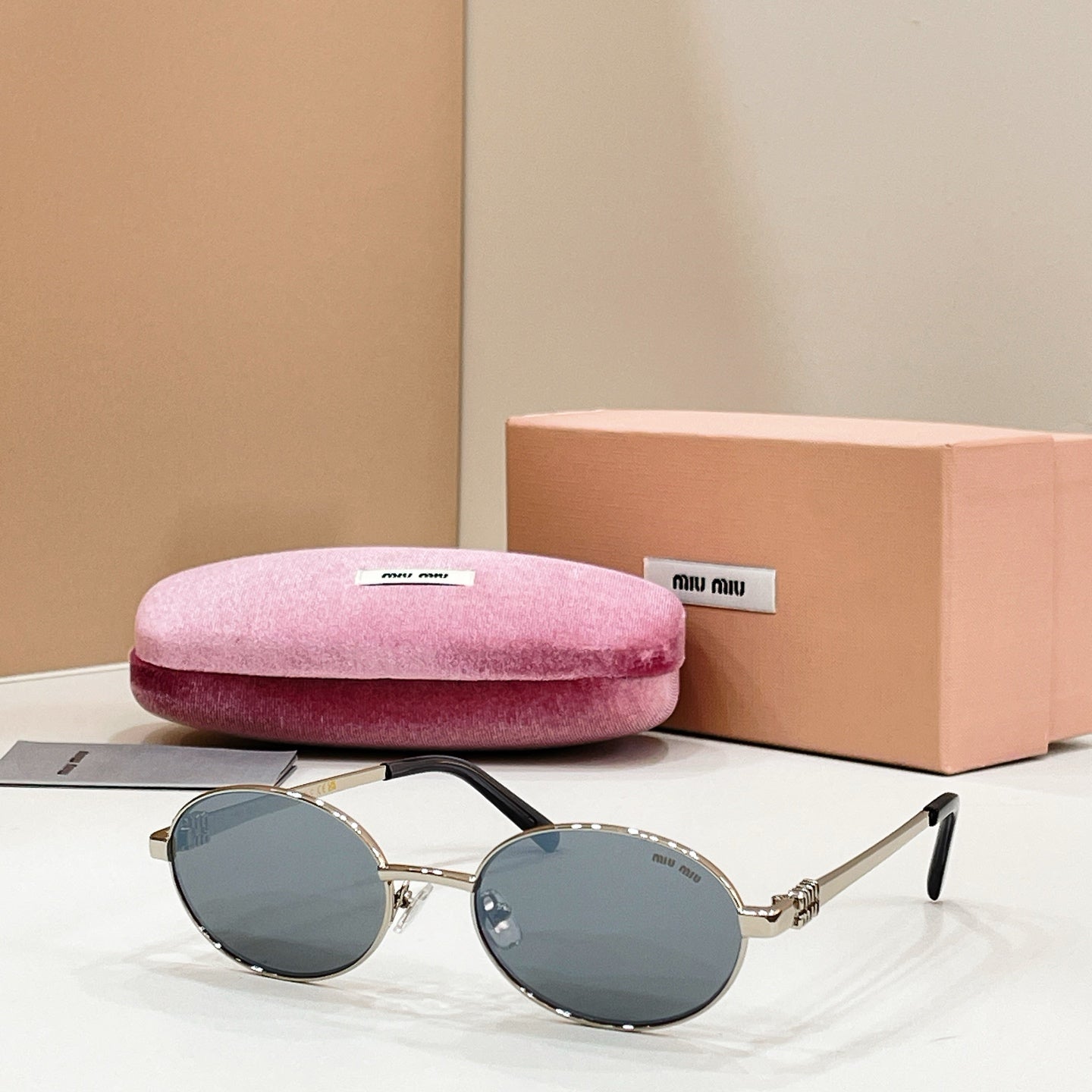MiuMiu Sunglasses-MU 2138