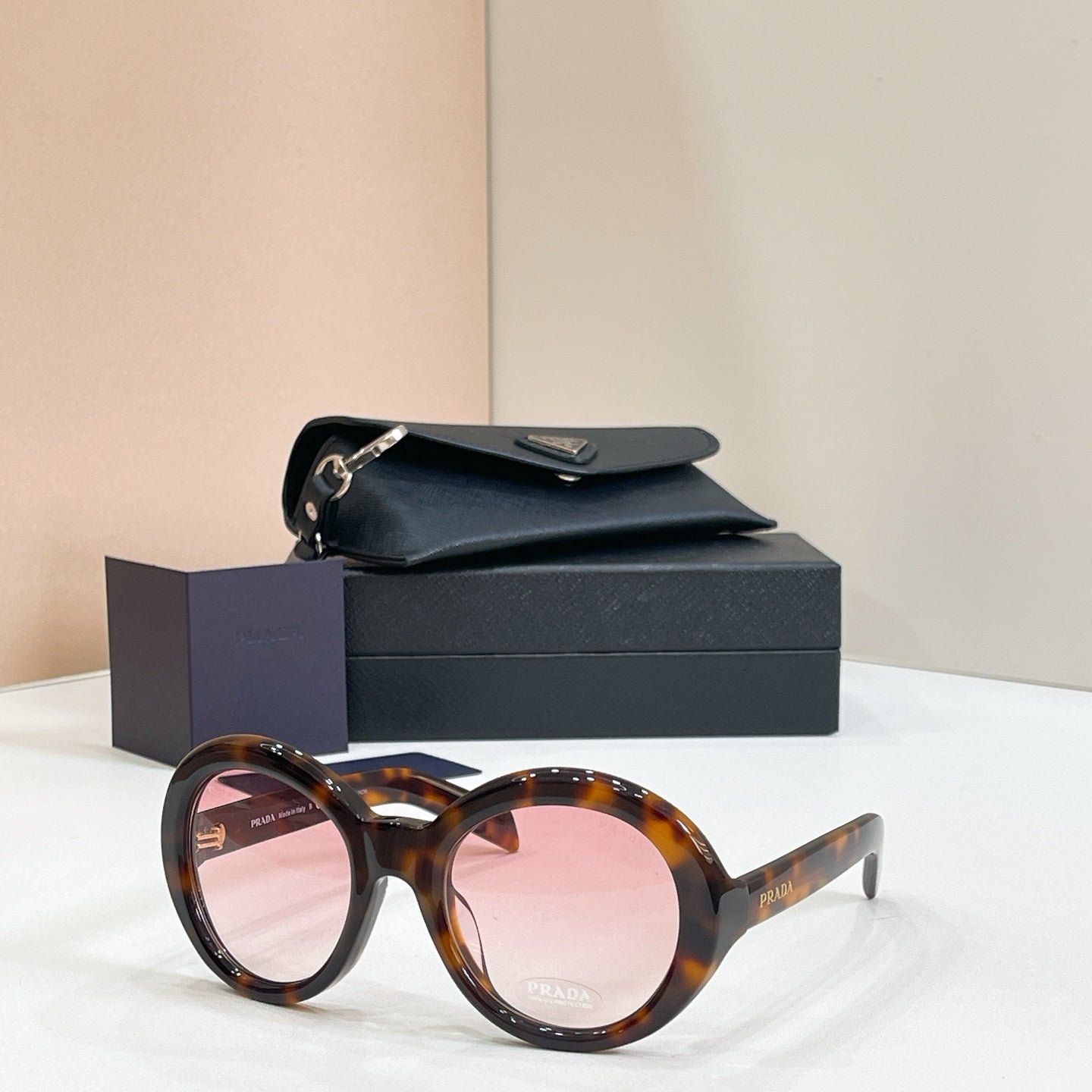 PRADA Sunglasses-SPR D08