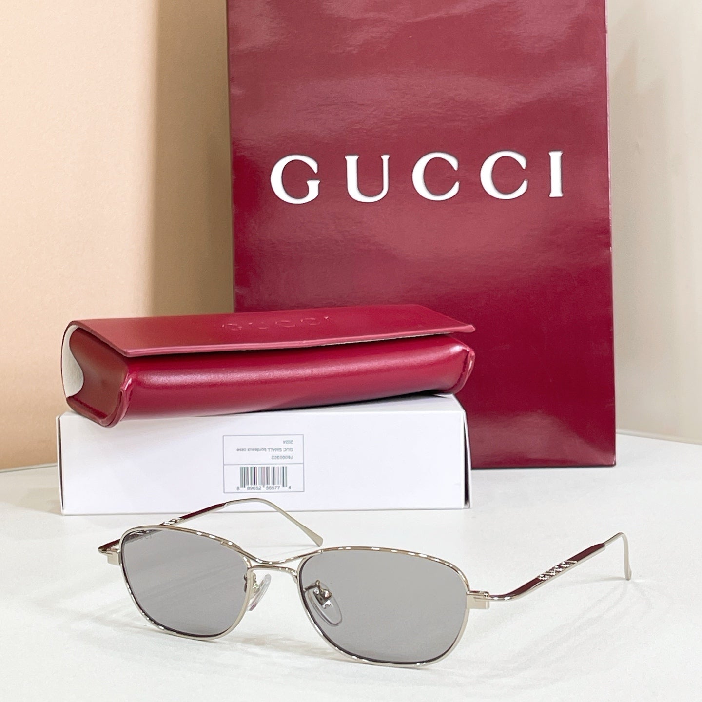 GUCCI Sunglasses-GG2218S