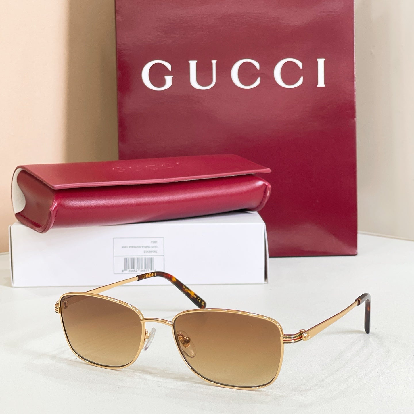 GUCCI Sunglasses-GG2162SK