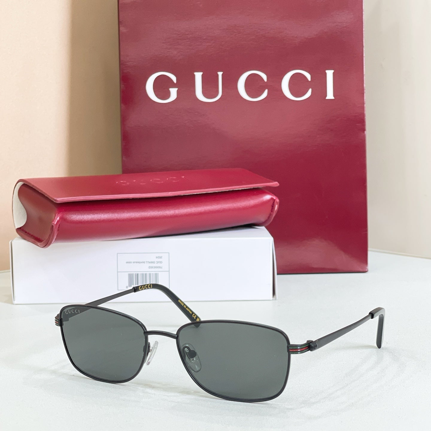 GUCCI Sunglasses-GG2162SK