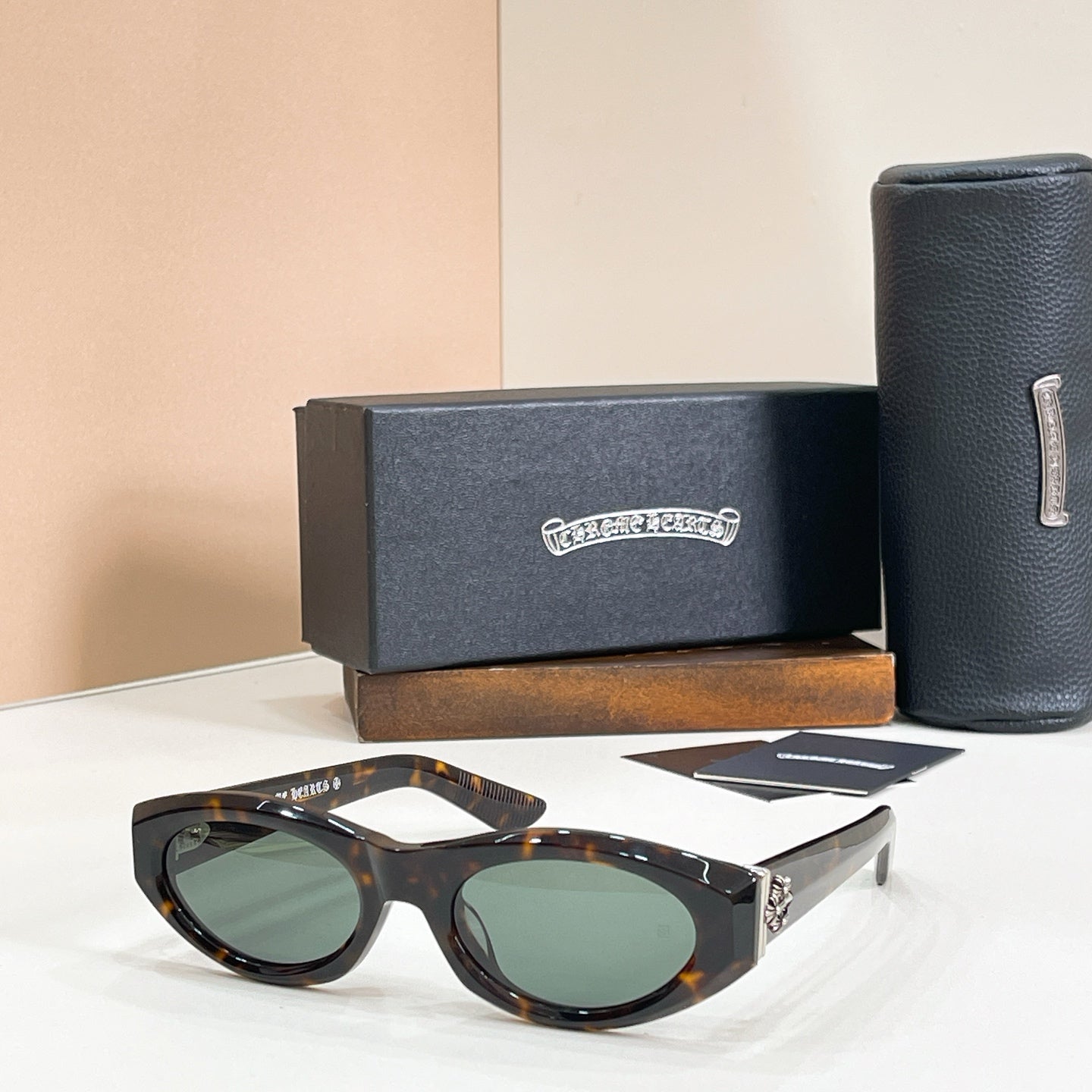 CHROME HEARTS Sunglasses-ENED BOX