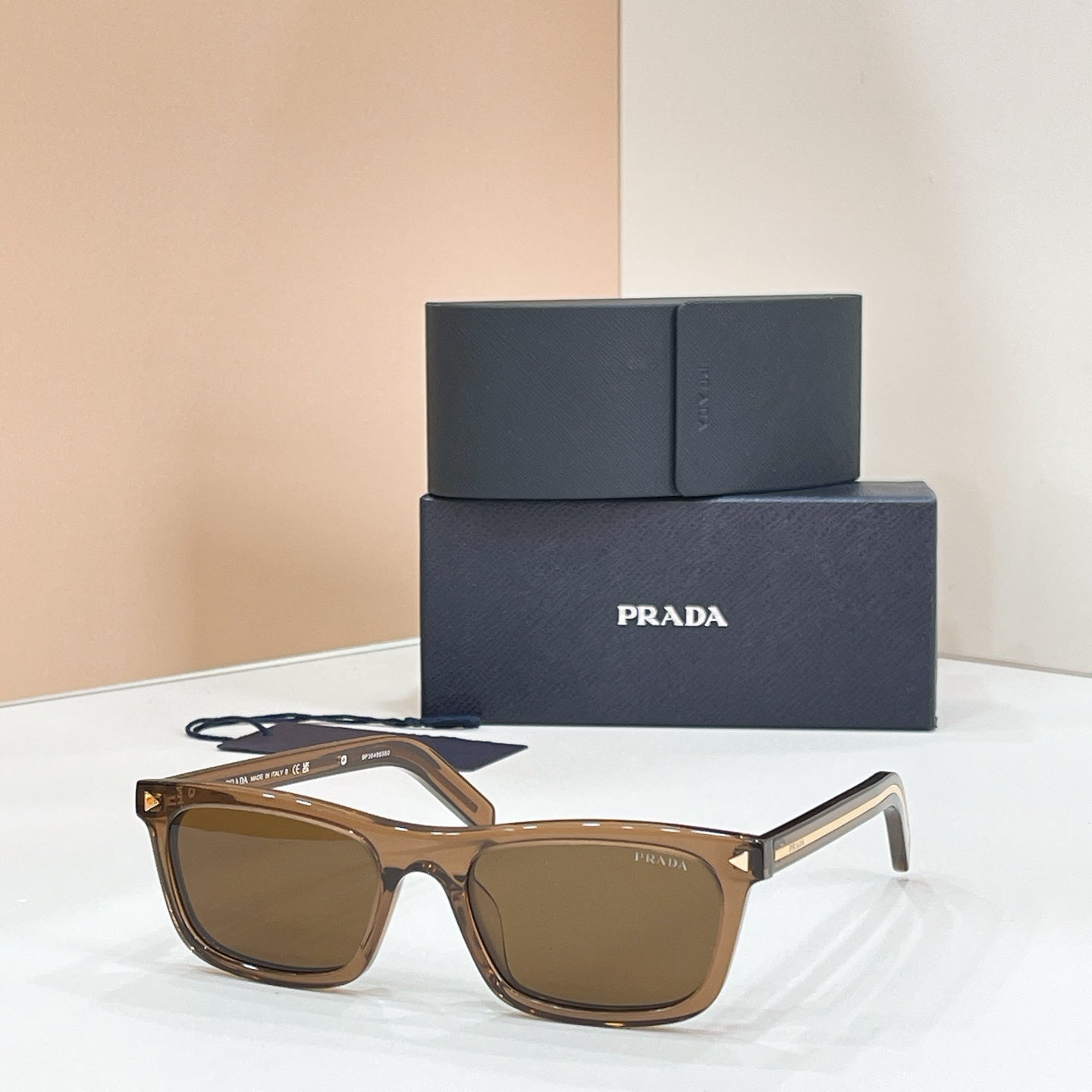 PRADA Sunglasses-SPR D05