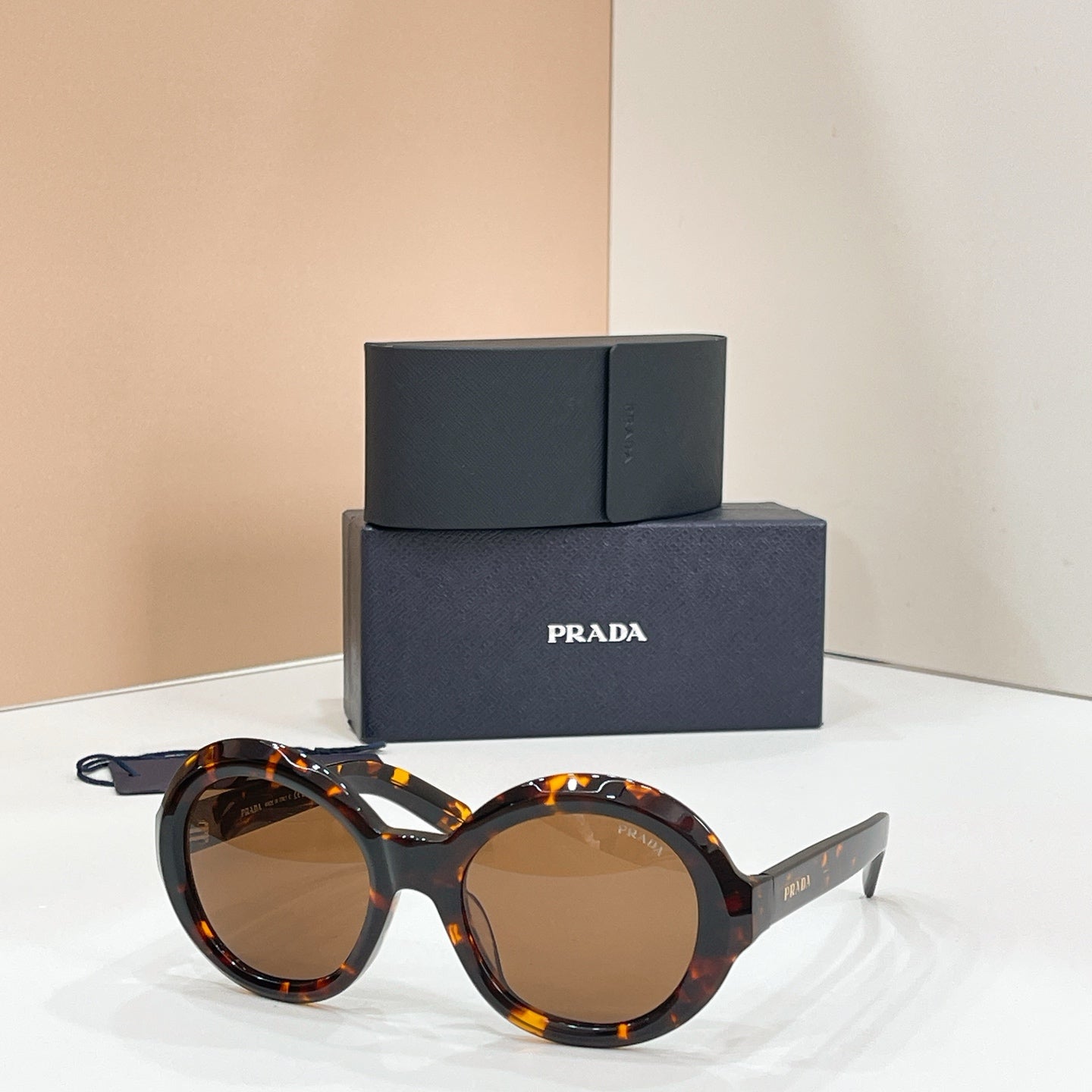 PRADA Sunglasses-PR D08SU