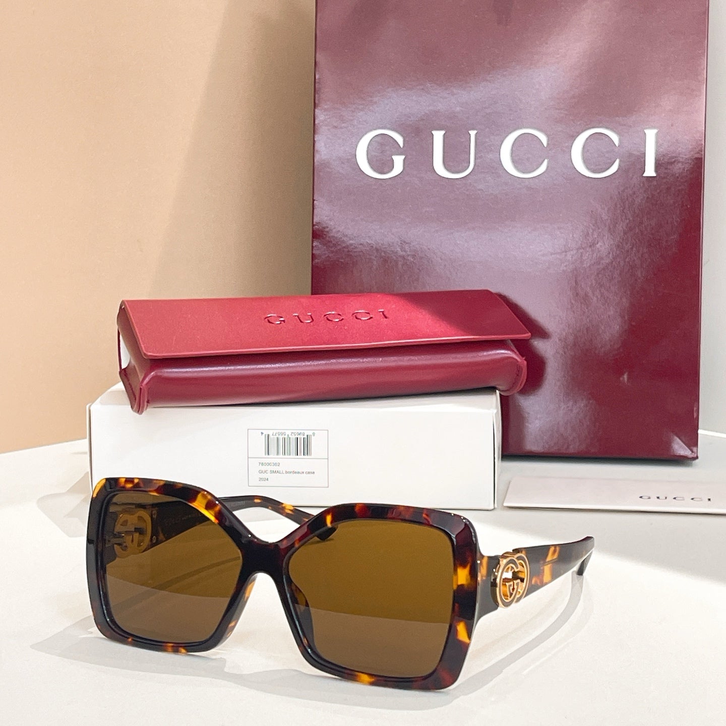 GUCCI Sunglasses-GG2015S