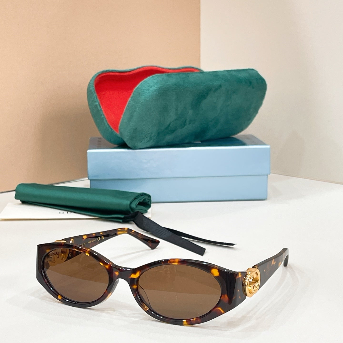 GUCCI Sunglasses-GG1662SA