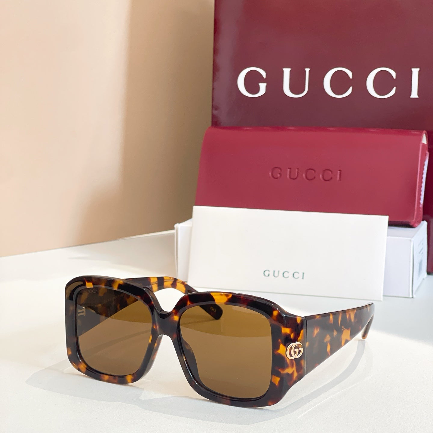 GUCCI Sunglasses-GG1402S