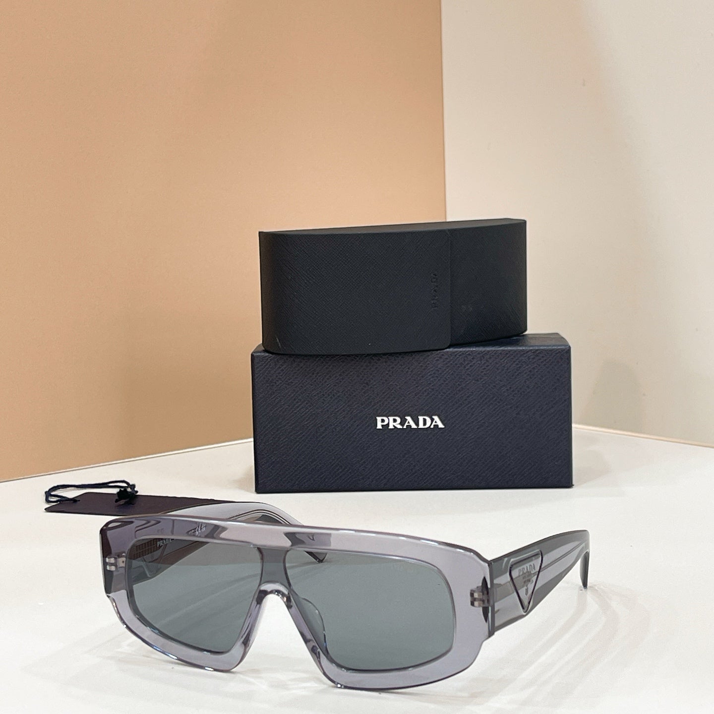 PRADA Sunglasses-PR D10S