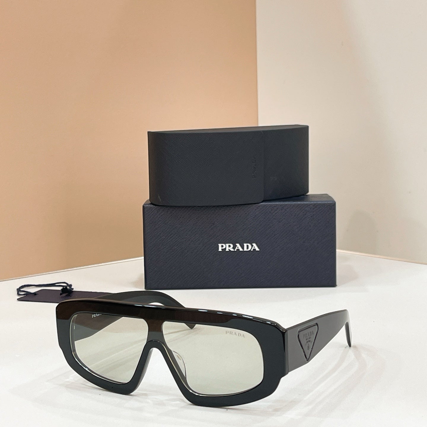 PRADA Sunglasses-PR D10S